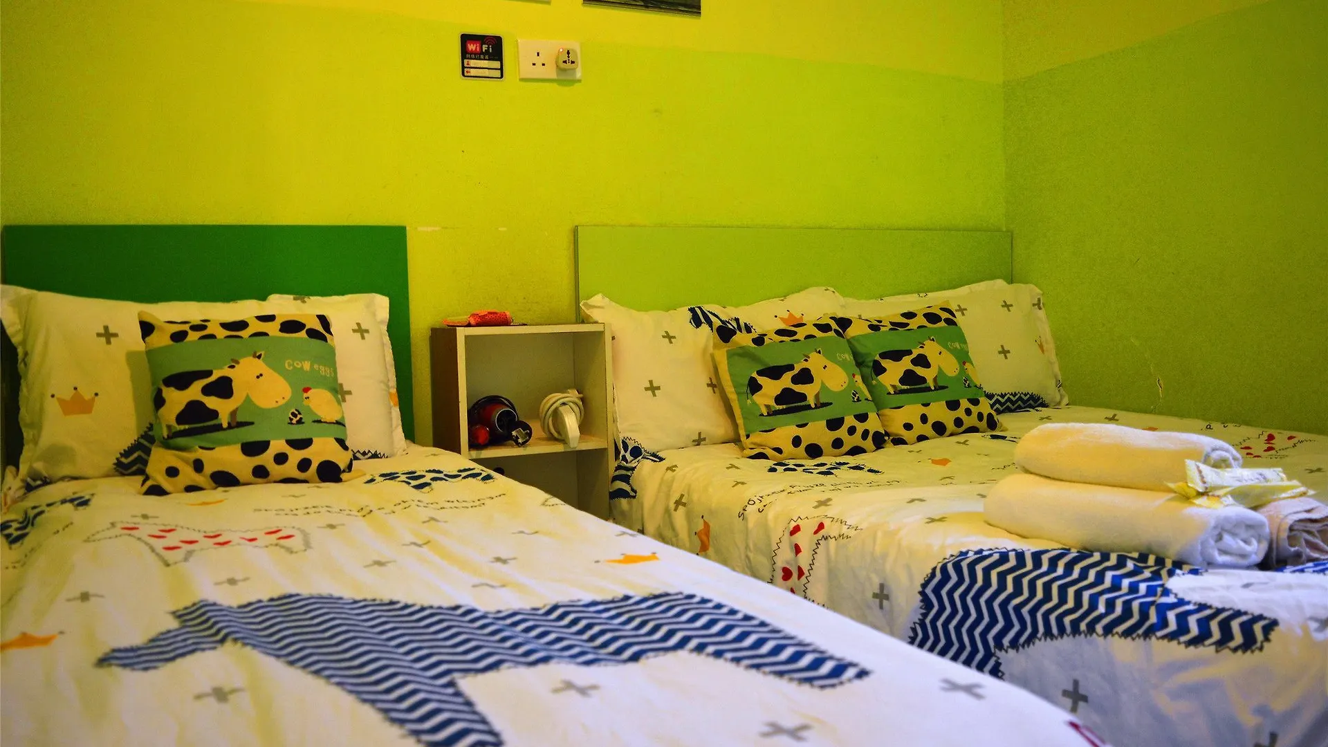 Mongkok Mingdu Hostel Kowloon  China